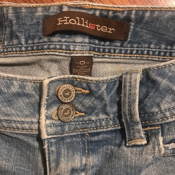 Hollister Shorties - Picture 3 of 4